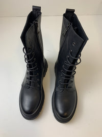 Anfibietto Vittoria in vitello nero