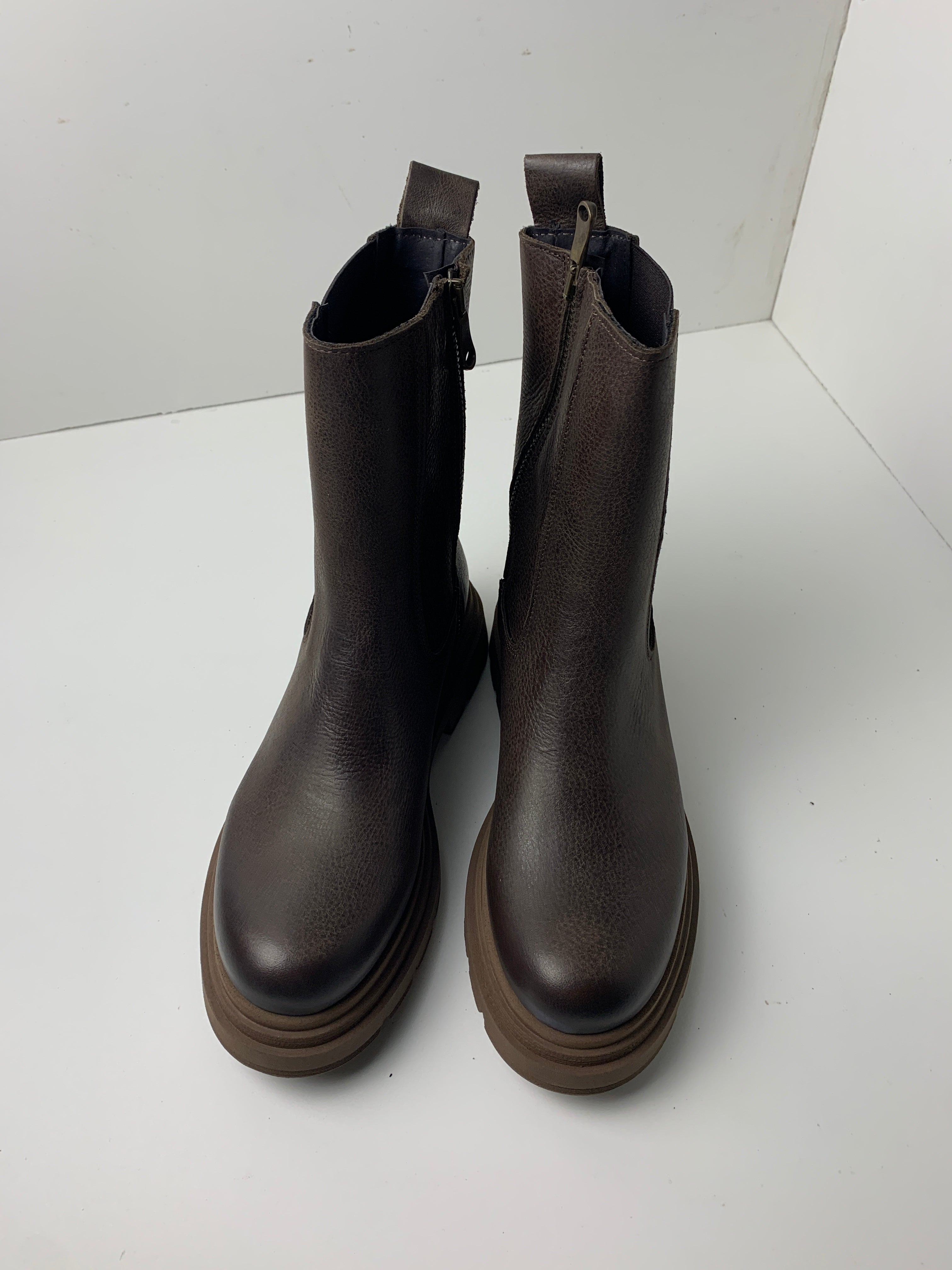 Tronchetto Olivia in pelle