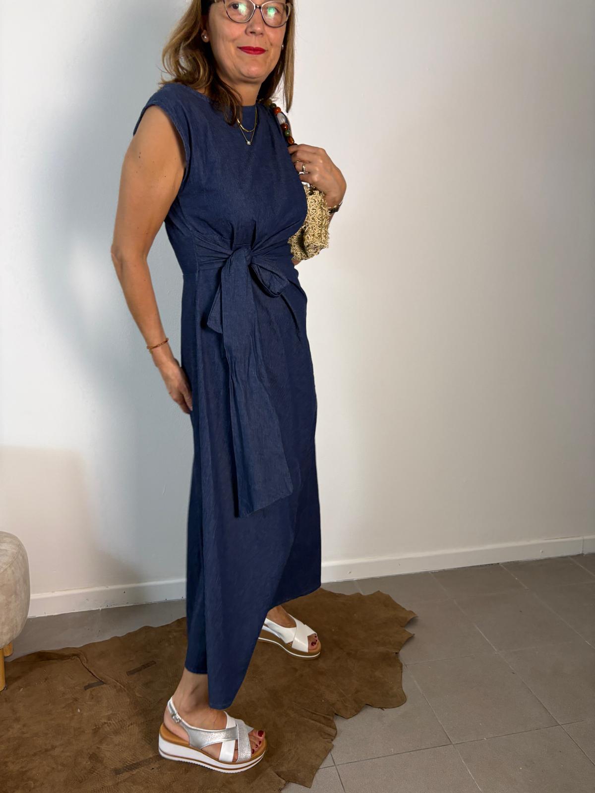 Abito in cotone chambray con fiocco regolabile