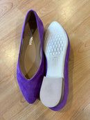 Ballerina Patrizia a punta in camoscio con scollo a V