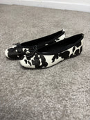 Ballerina in cavallino stampa mucca con fiocchetto in pelle