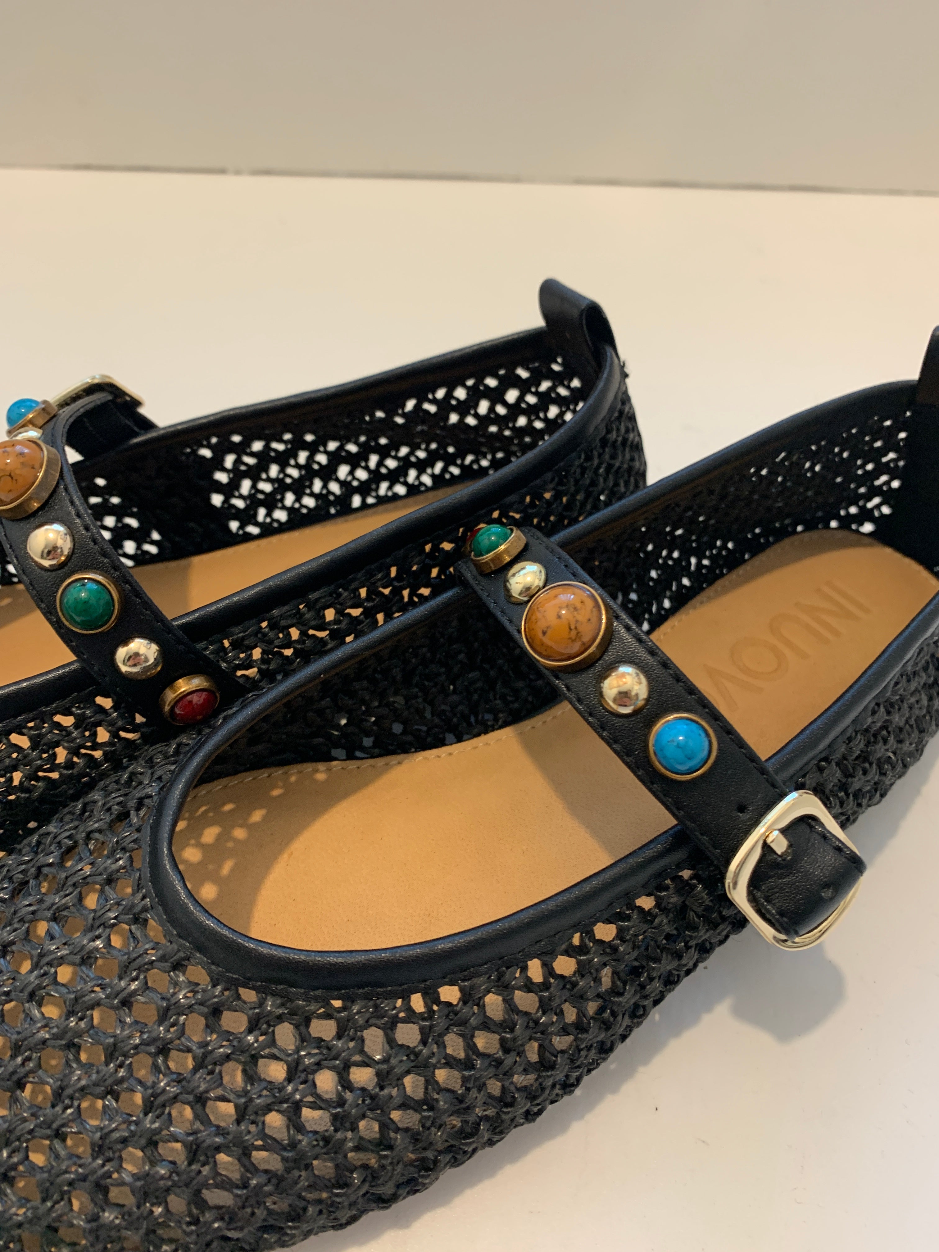 Intertwined ballerina with studded strap