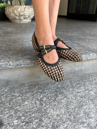 Ballerina intrecciata con doppio cinturino