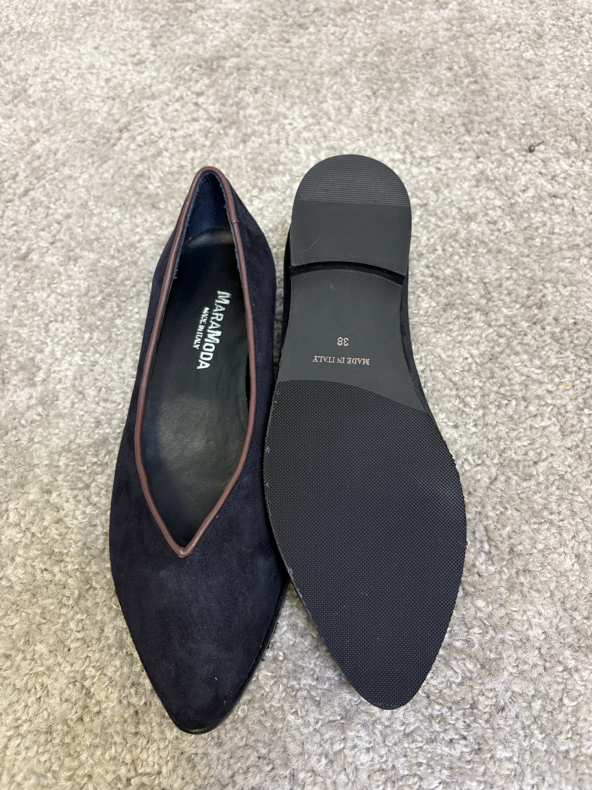 Ballerina Paola in pelle scamosciata bordeaux con bordo in pelle