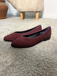 Ballerina Paola in pelle scamosciata bordeaux con bordo in pelle