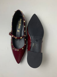 Ballerina Eleonora in pelle a punta con borchie decorative