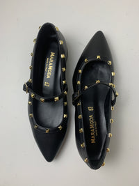 Ballerina Eleonora in pelle a punta con borchie decorative