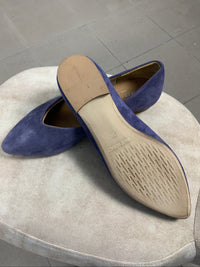 Paola suede pointed ballet flats with V-cut vamp
