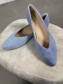Paola suede pointed ballet flats with V-cut vamp