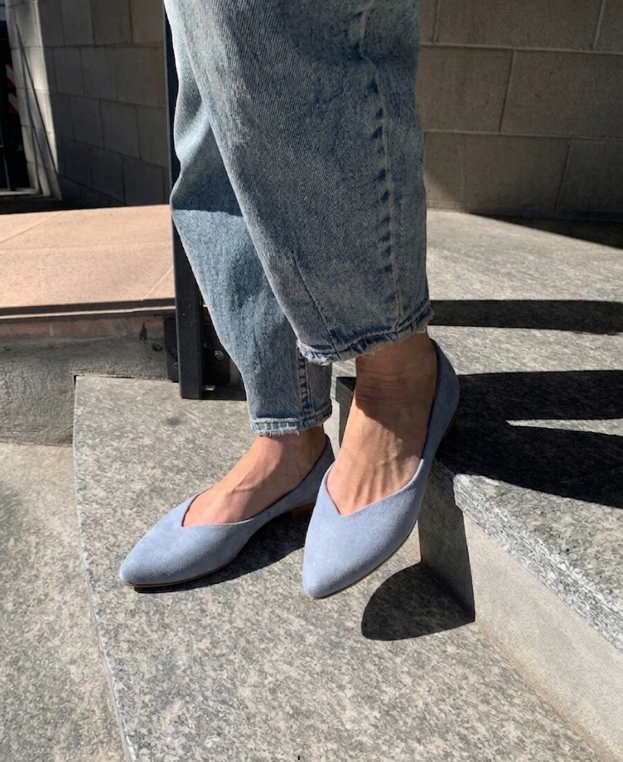 Paola suede pointed ballet flats with V-cut vamp