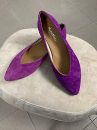 Paola suede pointed ballet flats with V-cut vamp
