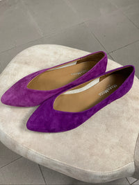 Paola suede pointed ballet flats with V-cut vamp