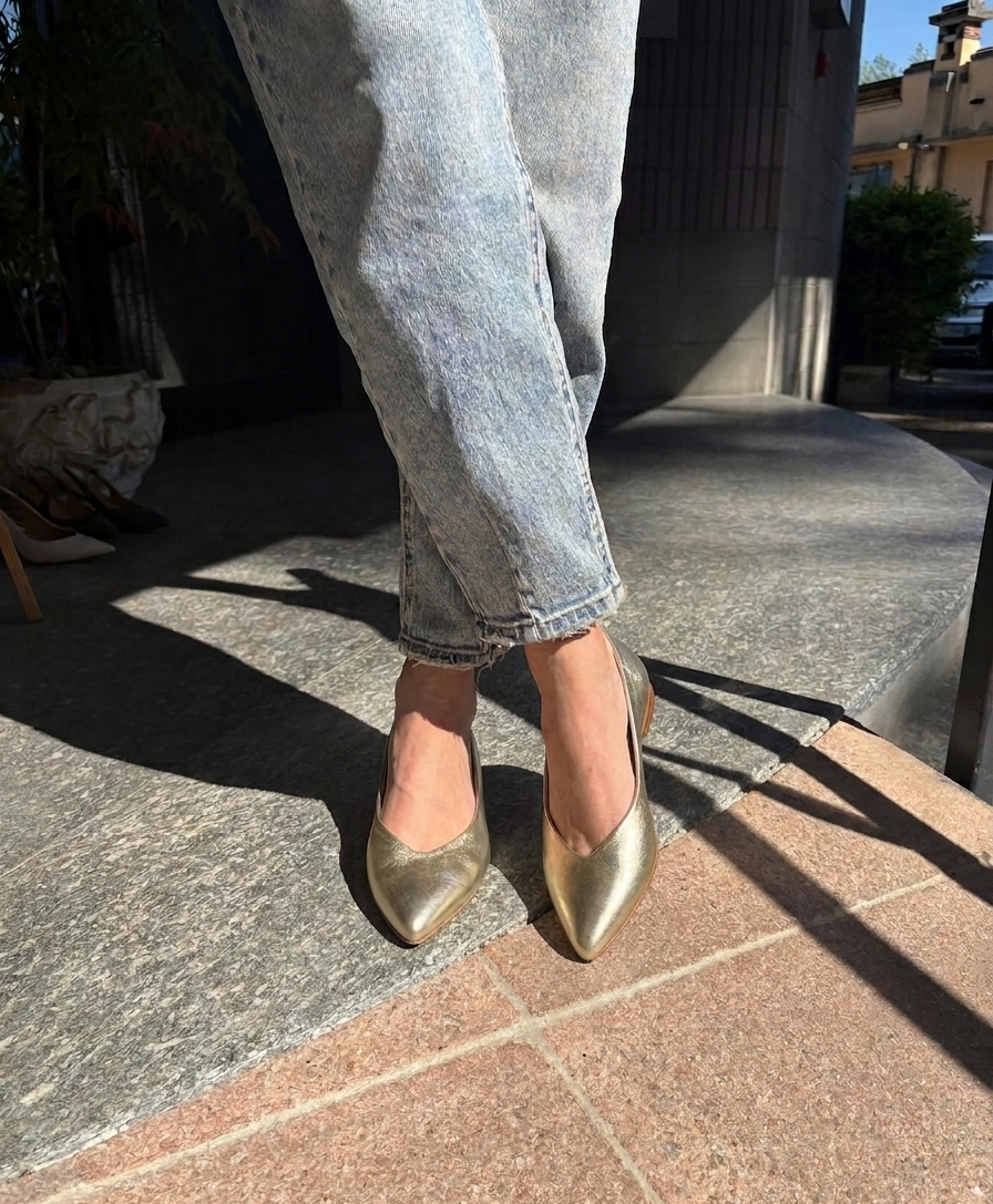 Ballerina Paola a punta laminato oro o argento