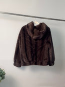Bomber in ecopelliccia con cappuccio