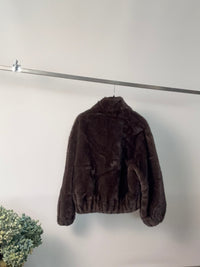 Bomber in ecopelliccia con tasche
