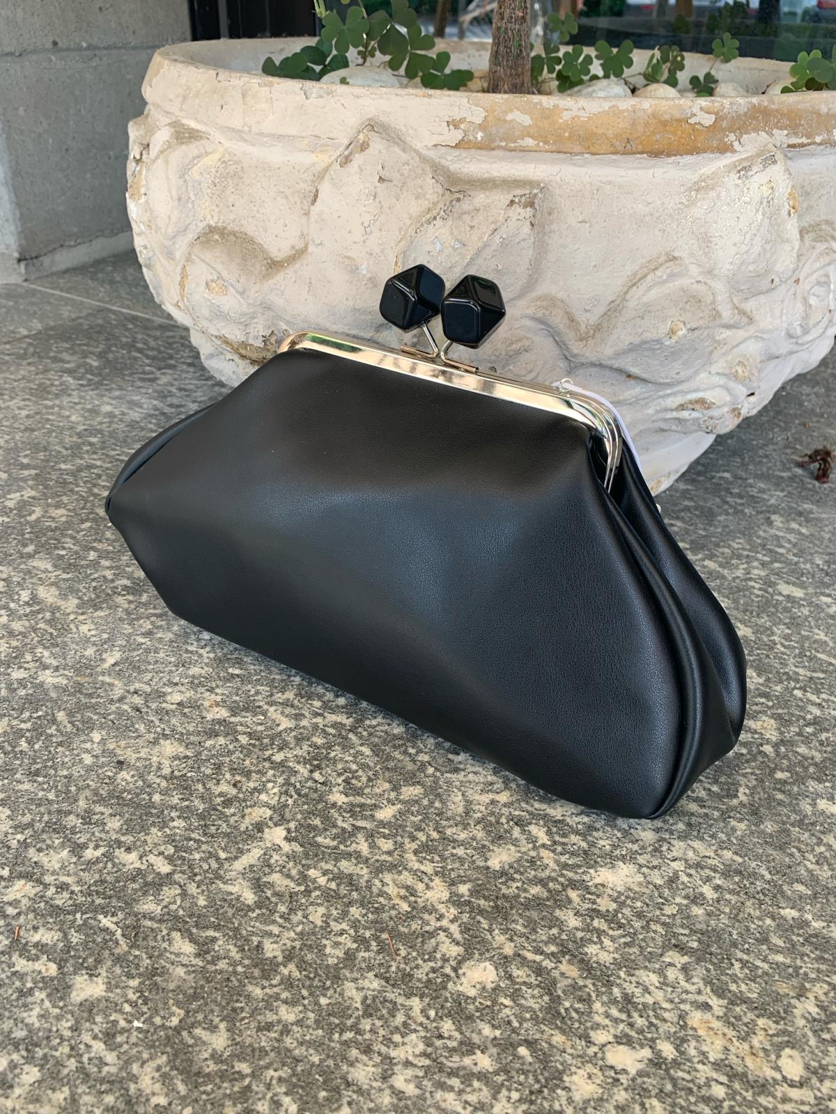 Borsa a mano nera con chiusura gioiello