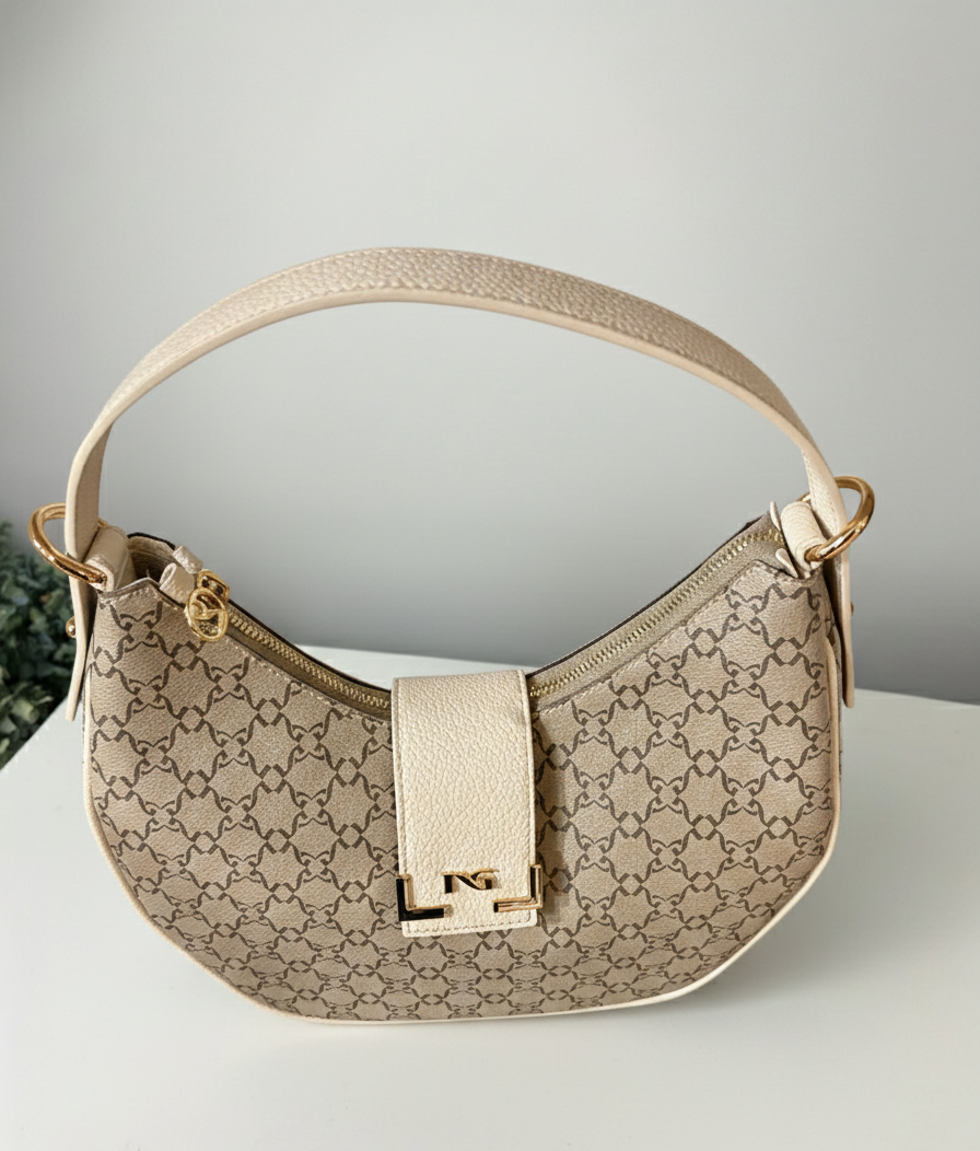 Borsa a mezzaluna Nero Giardini con logo NG