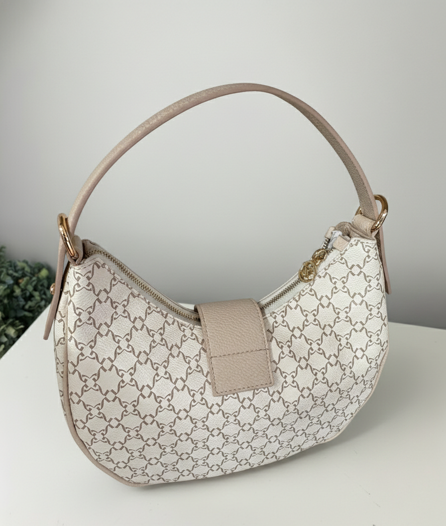 Borsa a mezzaluna Nero Giardini con logo NG