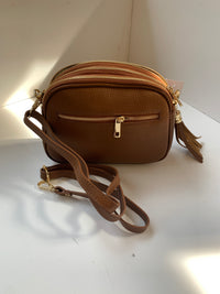 Orange peel effect leather handbag and shoulder bag