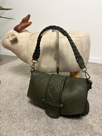 Borsa in pelle verde militare con manico intrecciato
