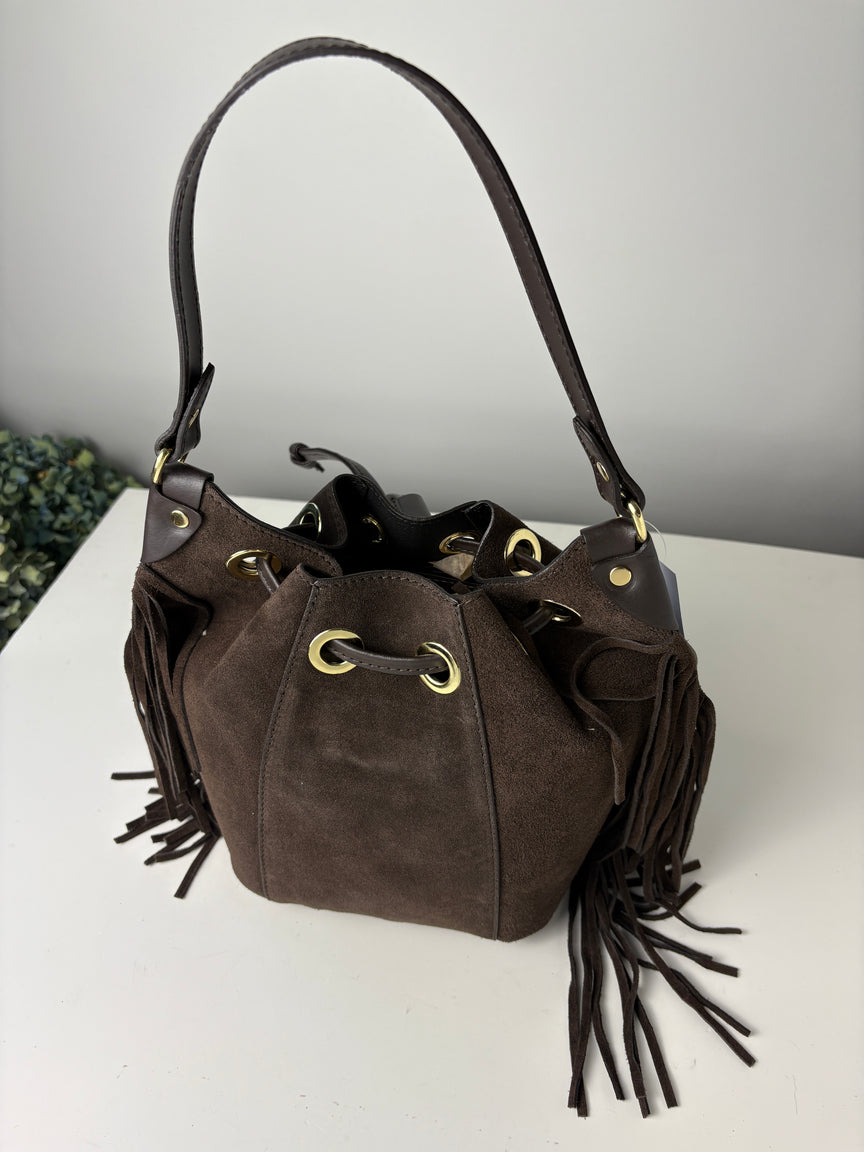 Borsa a Secchiello “Boho Chic” in pelle scamosciata con frange