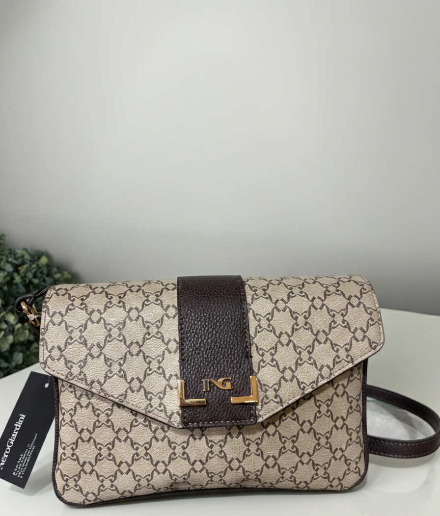 Borsa piccola a tracolla Nero Giardini doppio scomparto bordi testa di moro