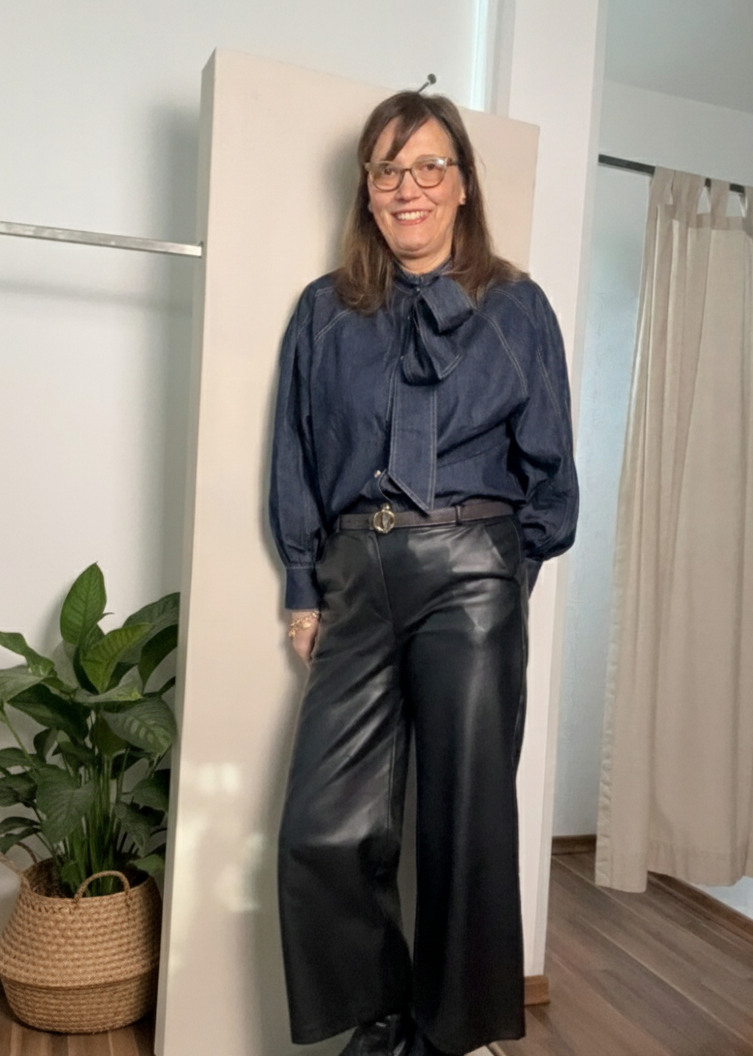 Camicia in jeans con fiocco