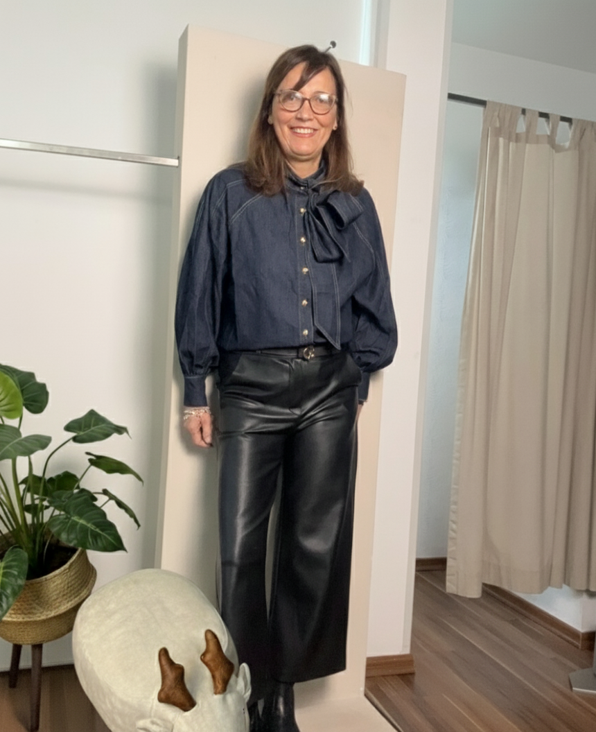 Camicia in jeans con fiocco