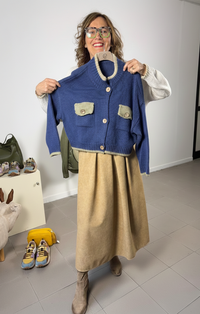 Short cotton cardigan with buttons and contrast trim