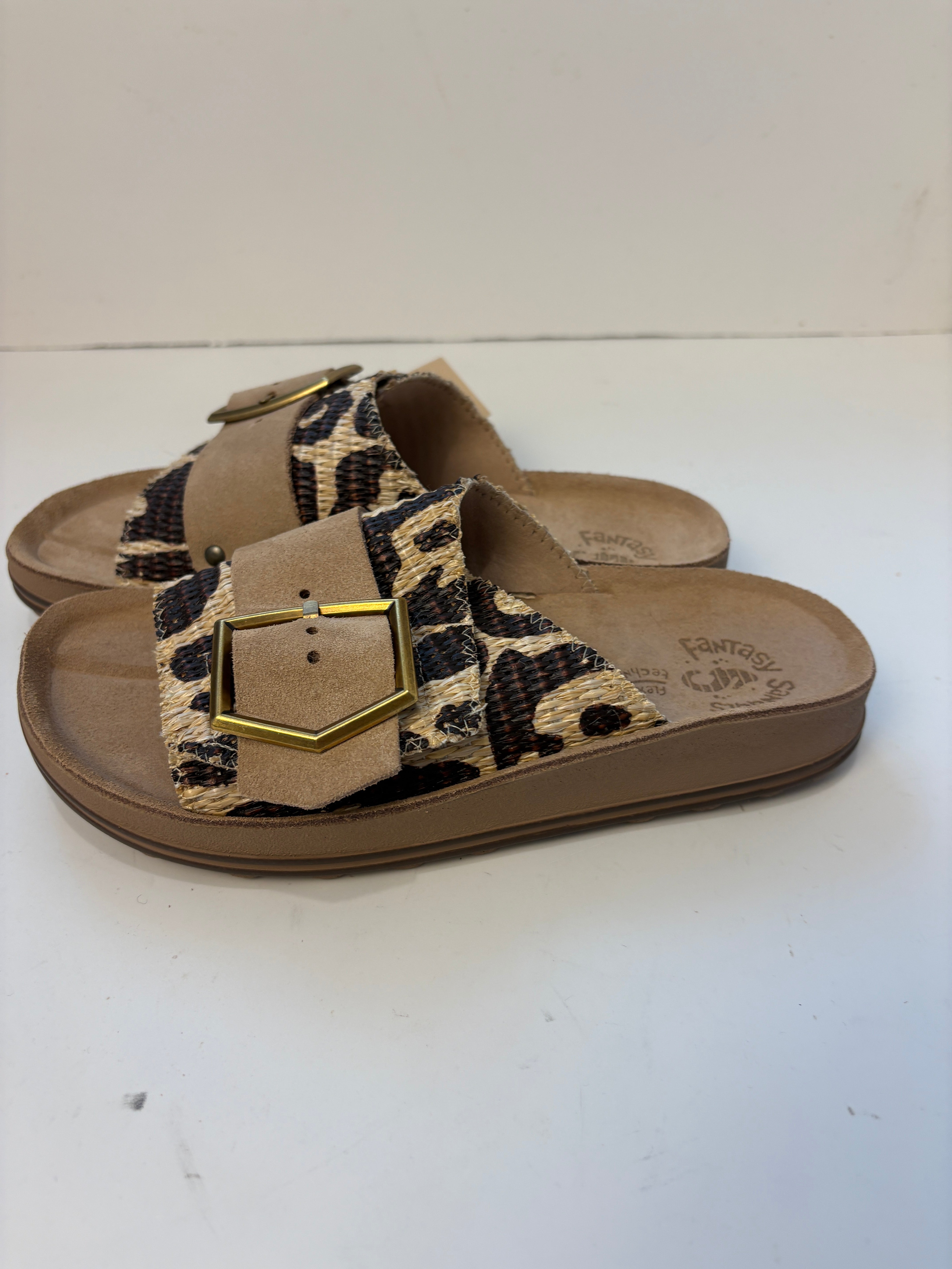 Ciabatta brown africana con velcro e rafia
