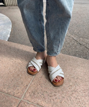 Ciabatta in nappa con strass e fasce incrociate