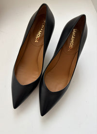 Décolleté nera in pelle con tacco 7 cm