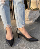 Décolleté nera in pelle con tacco 7 cm