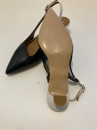 Slingback nera in nappa con cinturino off white