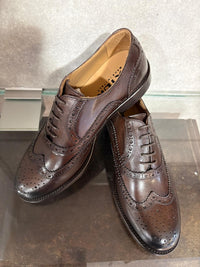 Derby uomo Exton in vitello spazzolato color castagna con lavorazione inglese