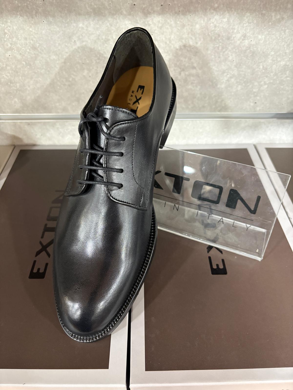 Derby uomo Exton in vitello nero liscio