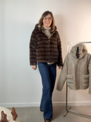 Ecopelliccia reversibile in ecomontone con cappuccio