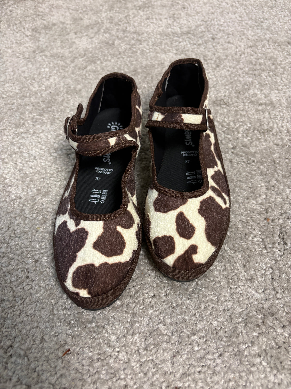 Friulana con cinturino in tessuto animalier