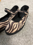 Friulana con cinturino in tessuto animalier