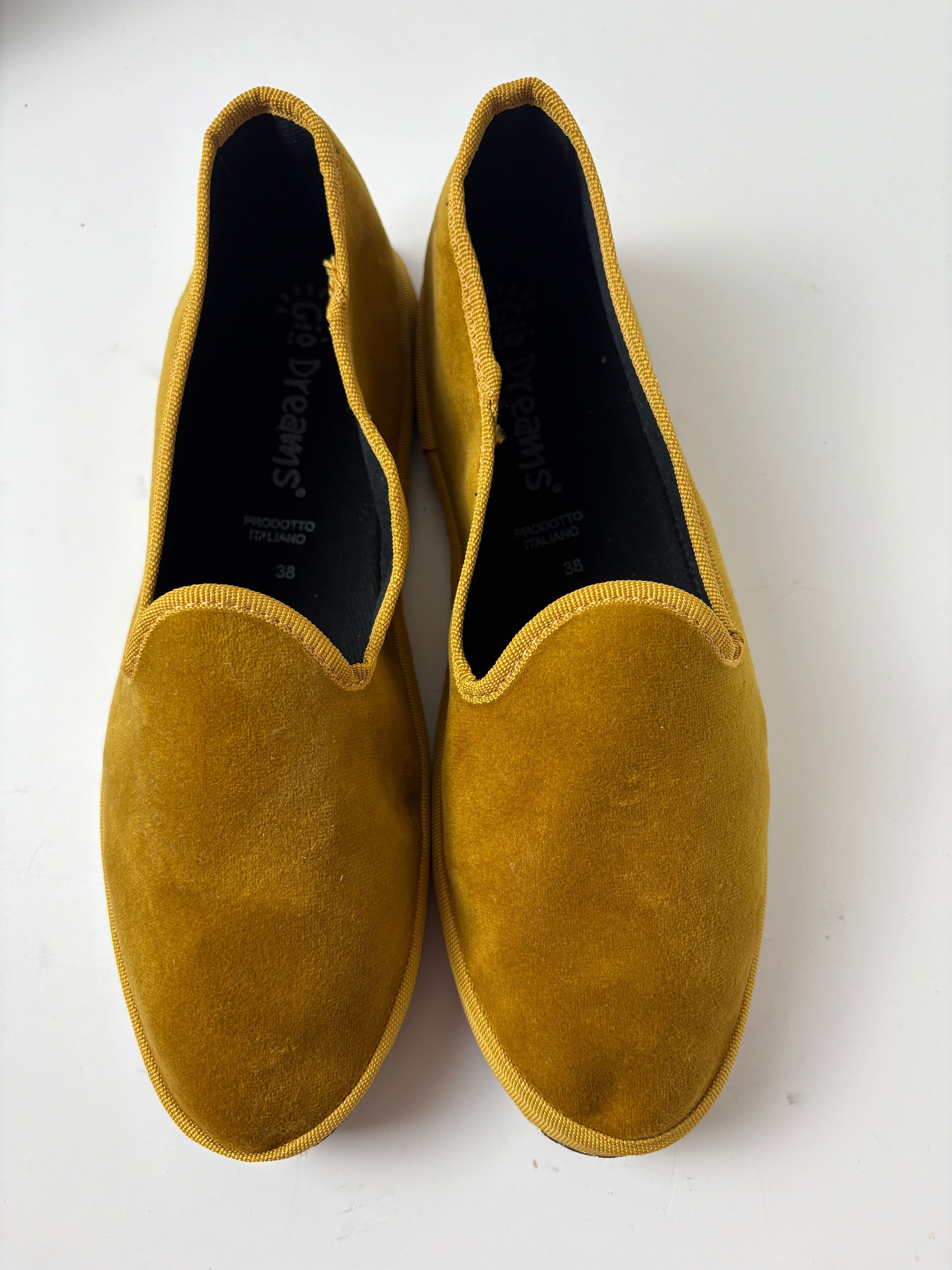 Giallo ocra / 35