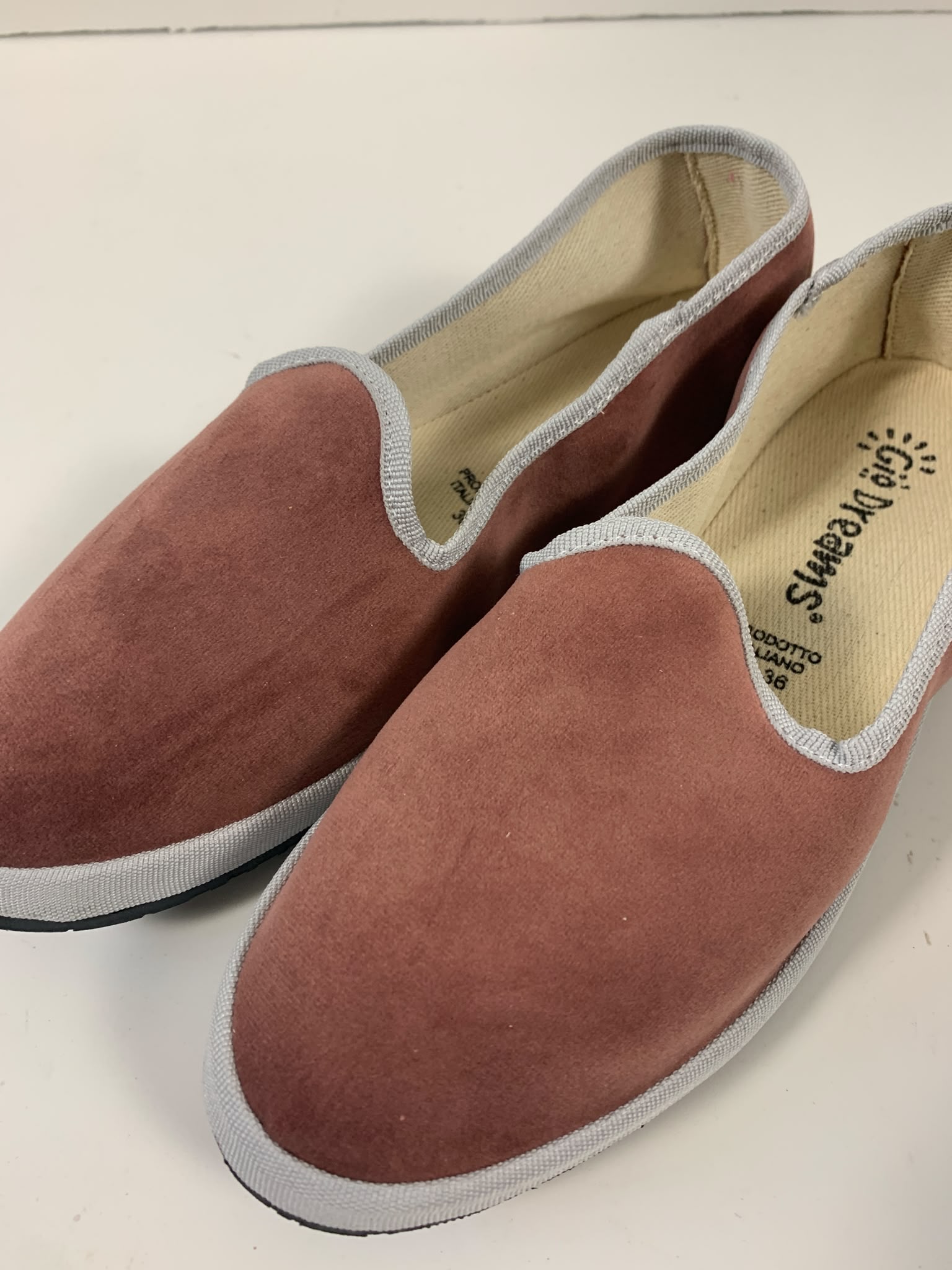 Rosa antico / 35