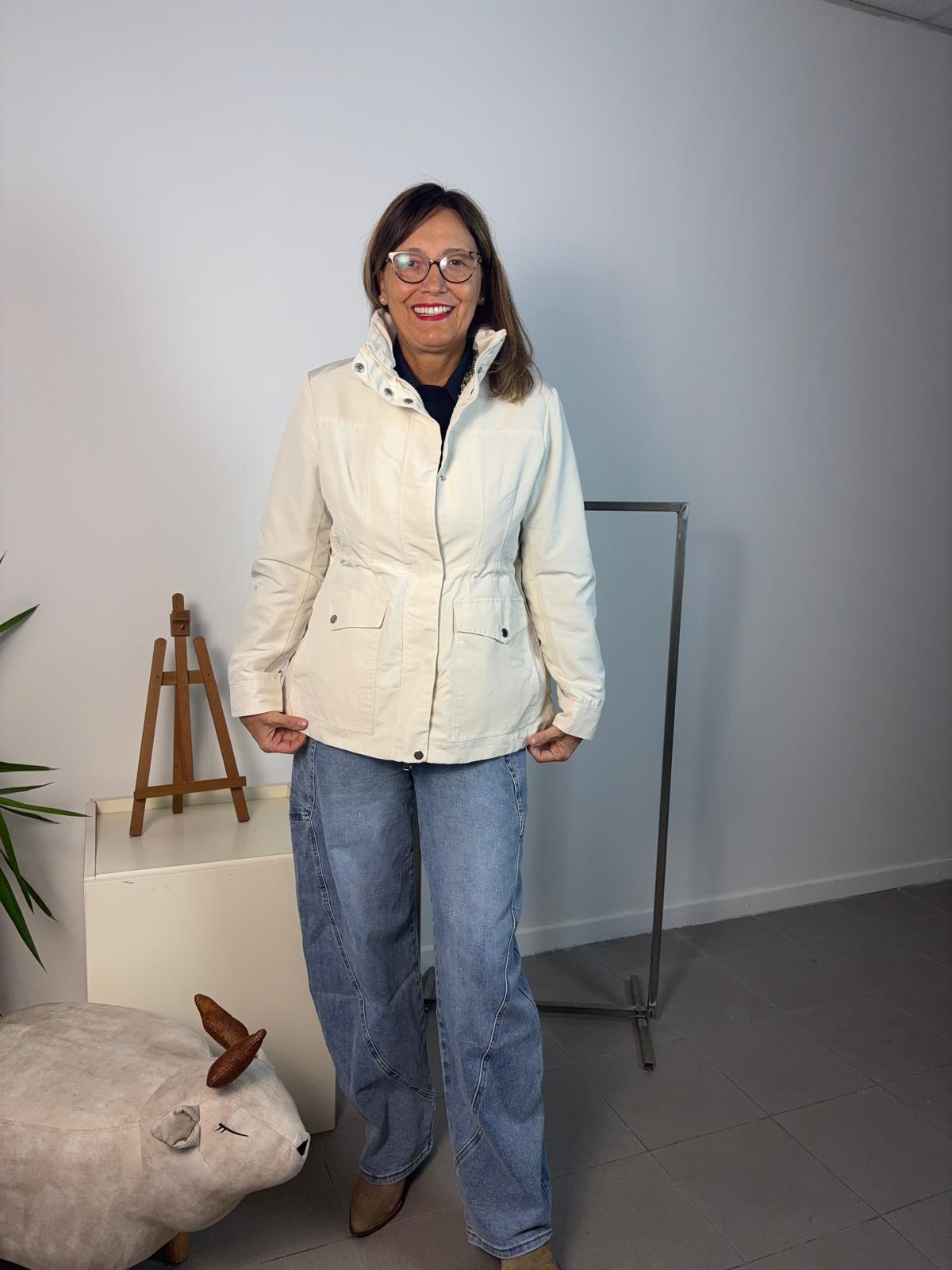 Waterproof butter-colored safari jacket with inner drawstring