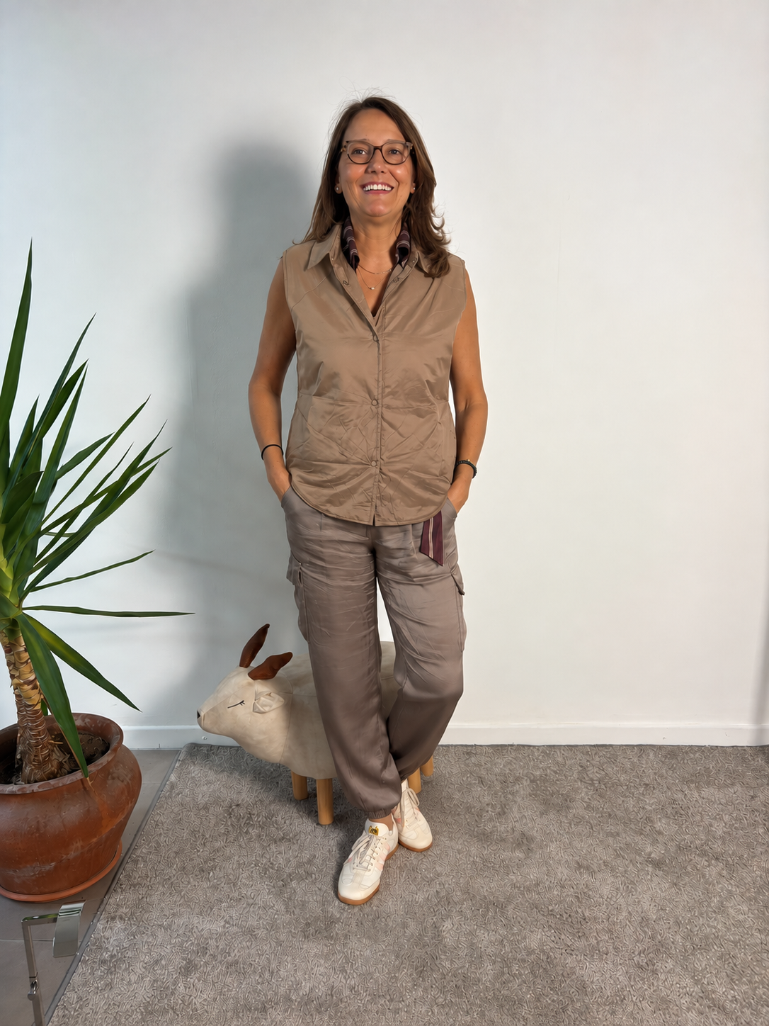 Gilet 100 g leggero con colletto e bottoni