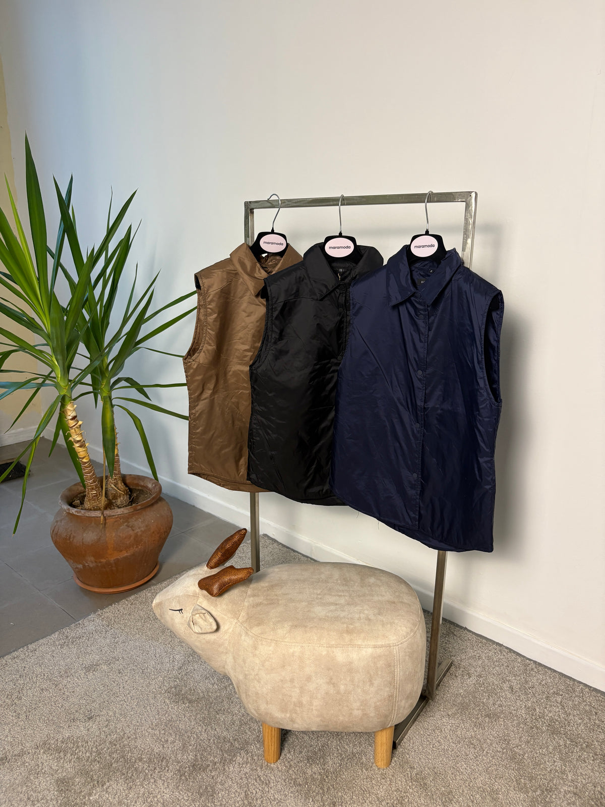 Gilet 100 g leggero con colletto e bottoni