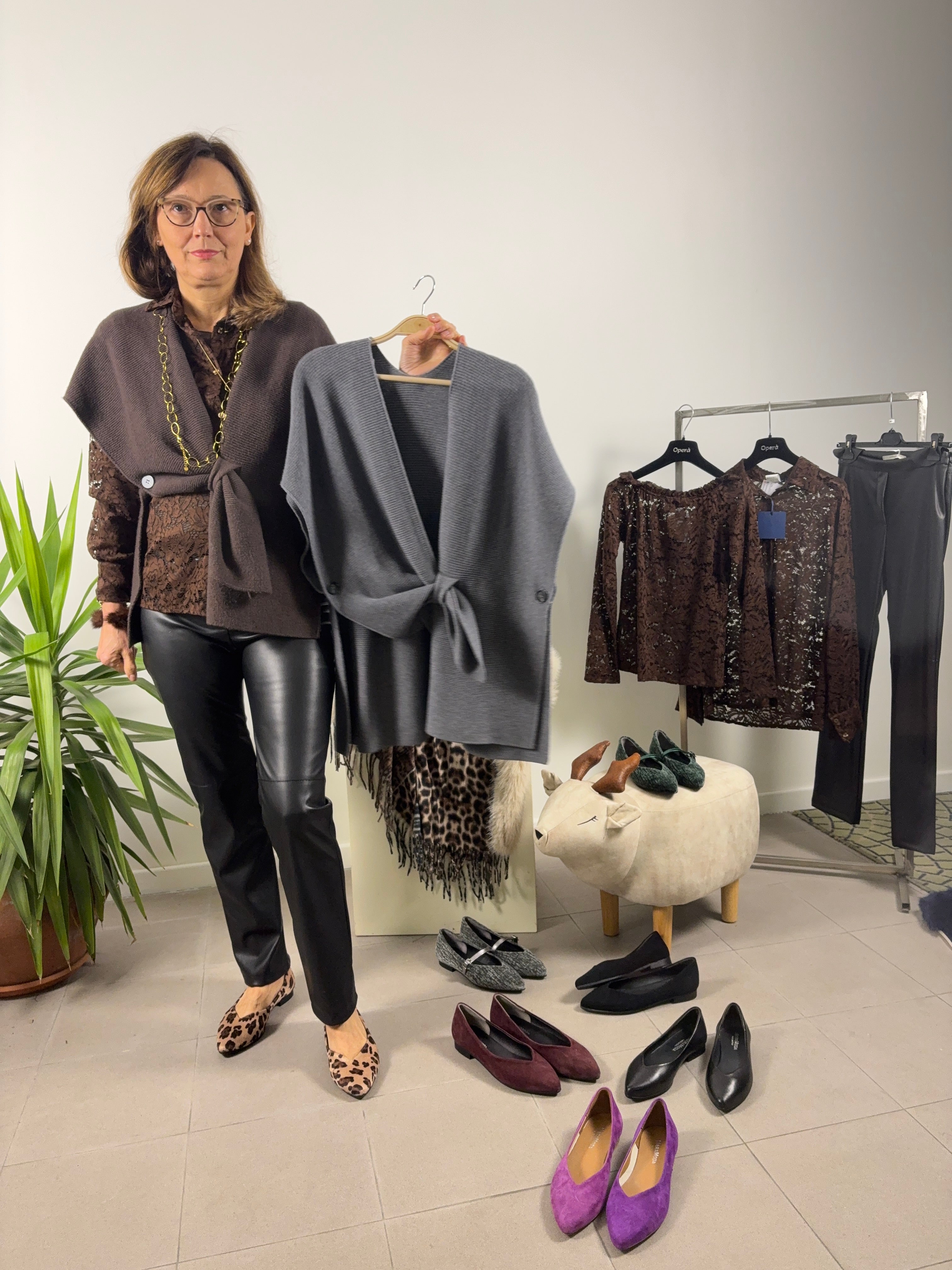 Gilet asimmetrico in filato morbido