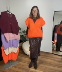 Gonna in paillettes al polpaccio