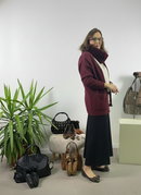 Gonnellone in raso con taglio a sbieco