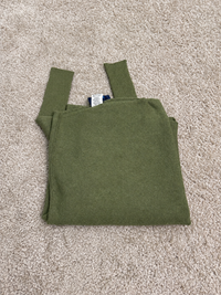 Maglia lunga Blue Joint con taglio sbieco e manica a pipistrello