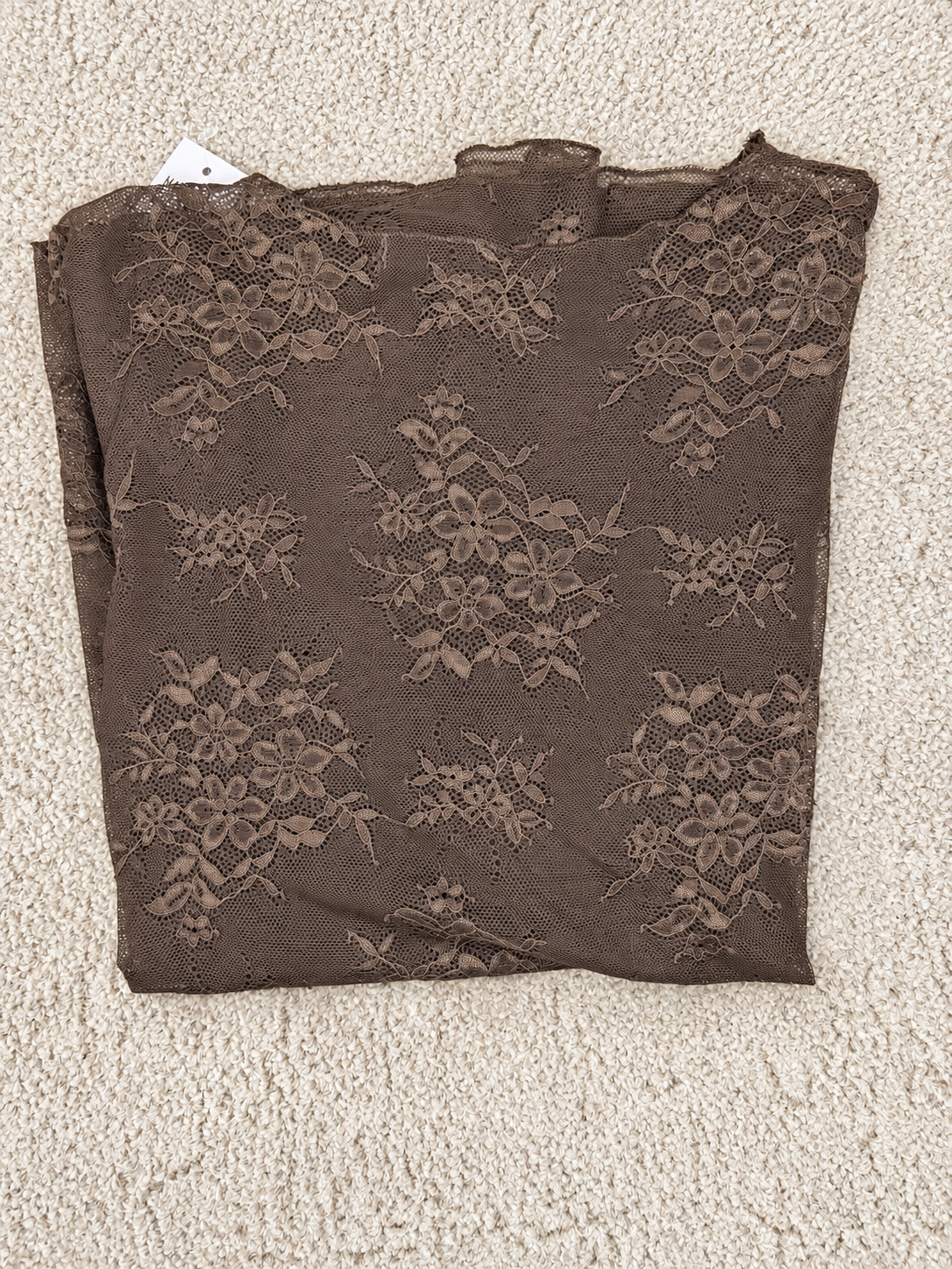 Maglia in pizzo elasticizzato a manica lunga