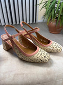 Mary Jane in vernice beige con profili rosa